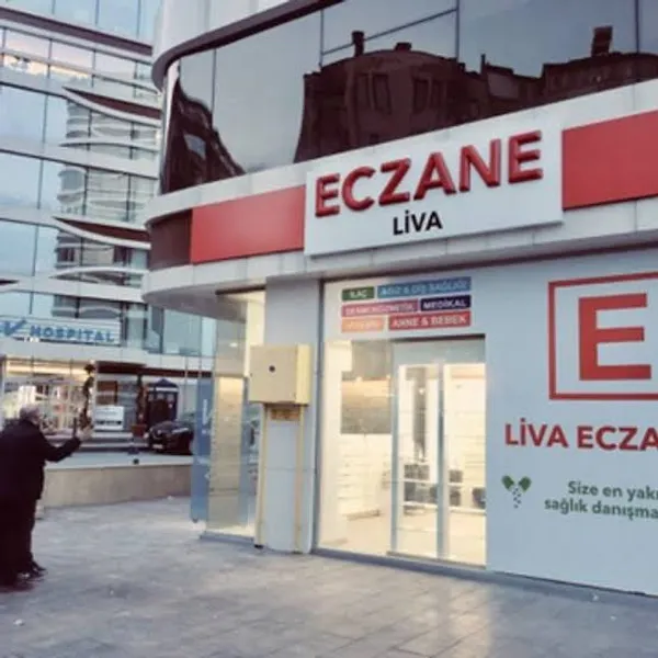 Liva Eczanesi - (Servis Hizmeti Vardır)