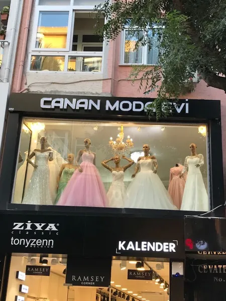 Moda Gelinlik