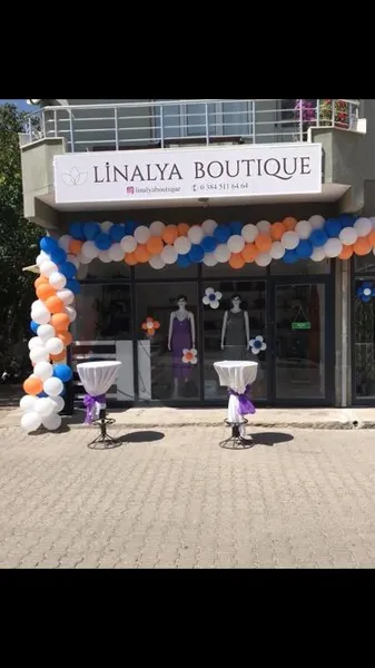 Linalya Boutique