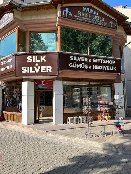 Silk & Silver Gümüş ve Hediyelik Eşya