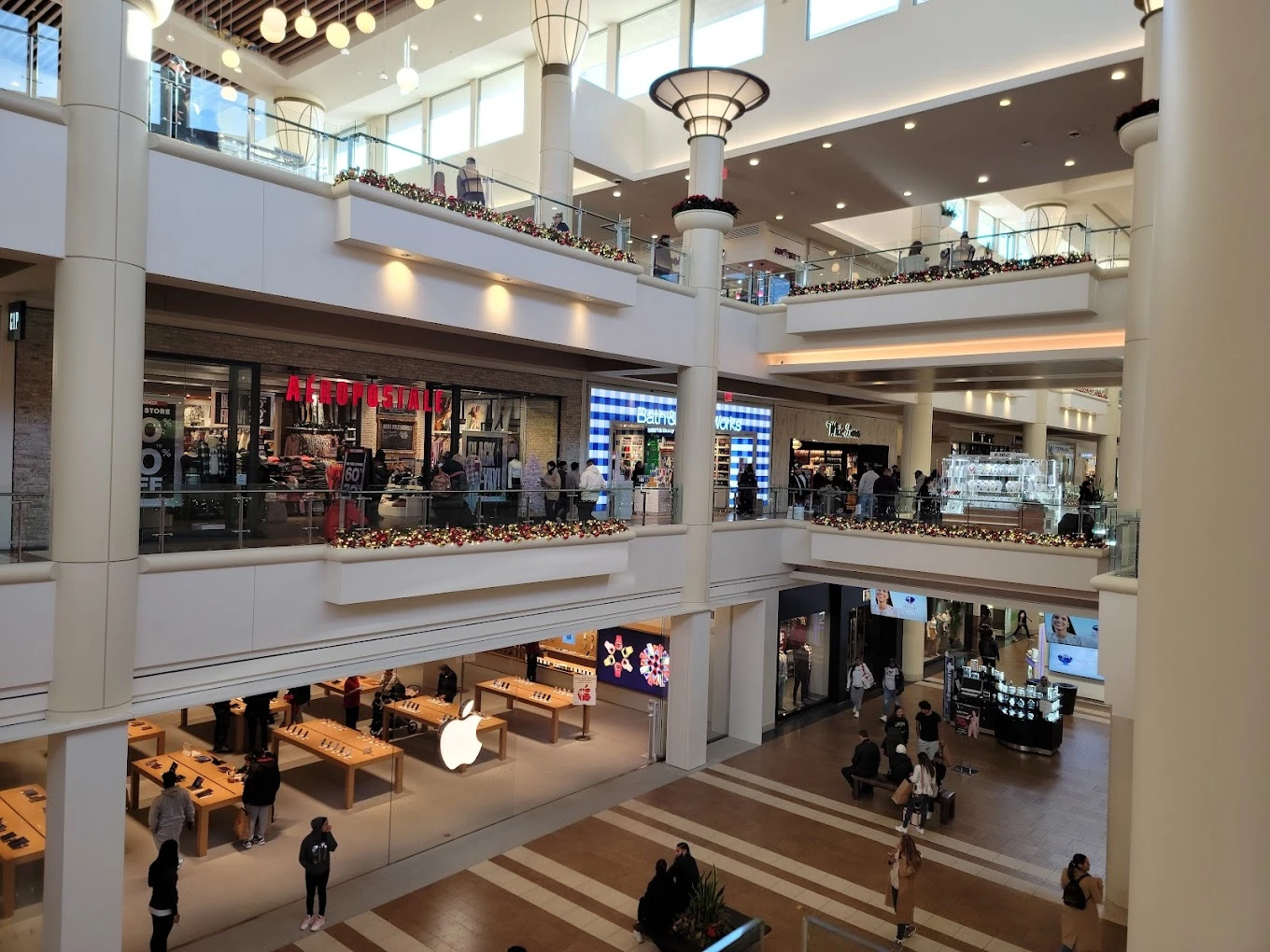 25 Best shopping malls in new york