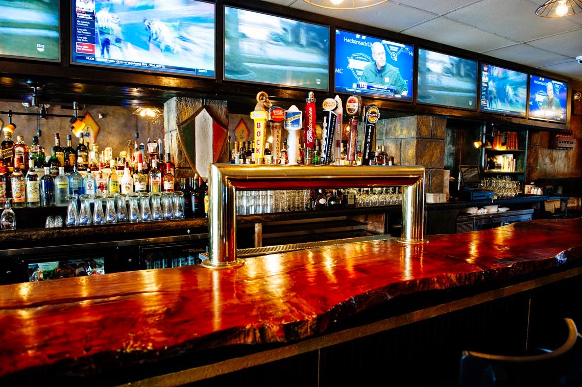 34 most favorite bars in Staten Island New York City