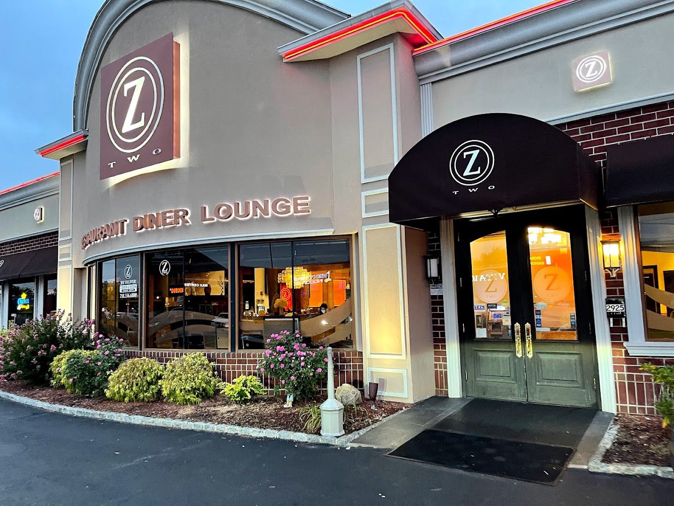 Z-Two Restaurant & Lounge