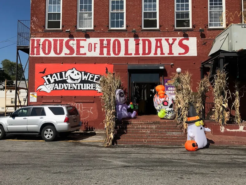 House of Holidays