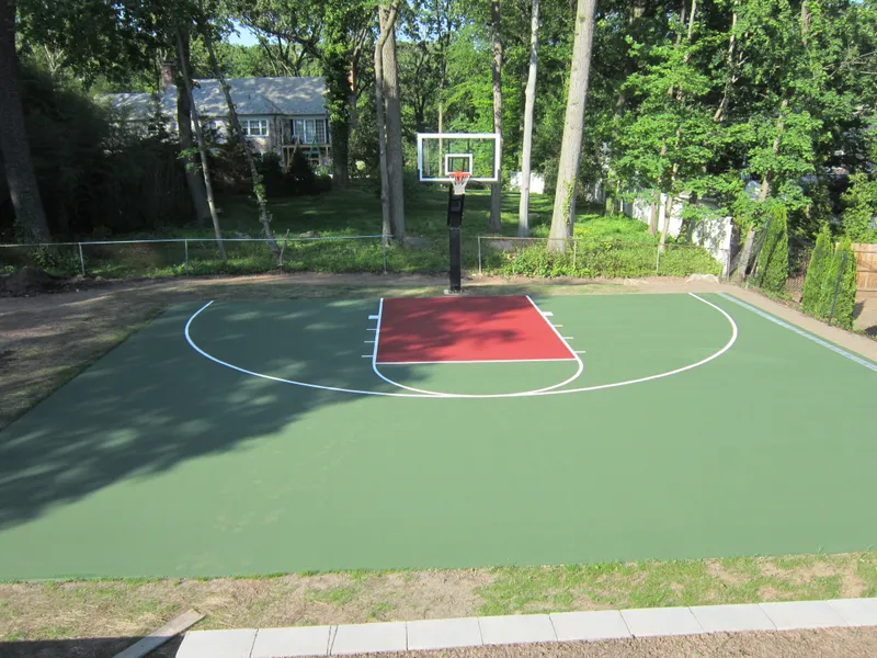 Asphalt Green-Outdoor Basketball Court