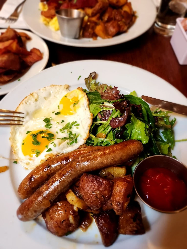 4 Best Canadian restaurants in New York City