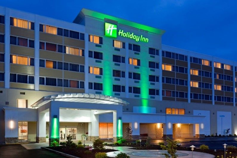 Holiday Inn Clark - Newark Area, an IHG Hotel