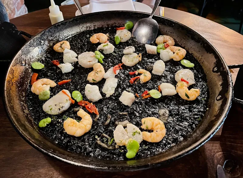 Socarrat Paella Bar - Nolita