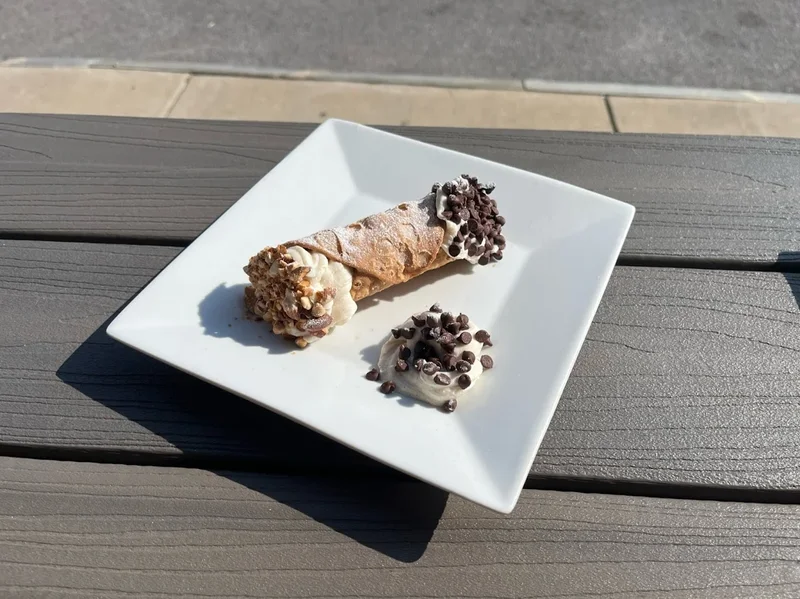 14 Best Cannoli restaurants in Buffalo