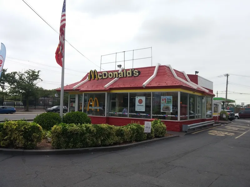 McDonald's 7602 Flatlands Ave