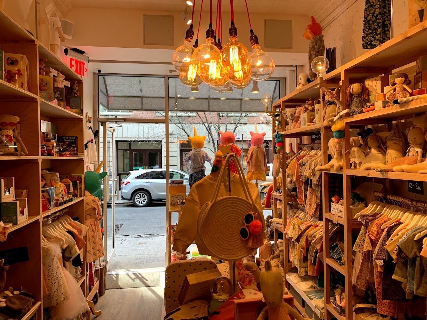 Children's clothing sales stores manhattan
