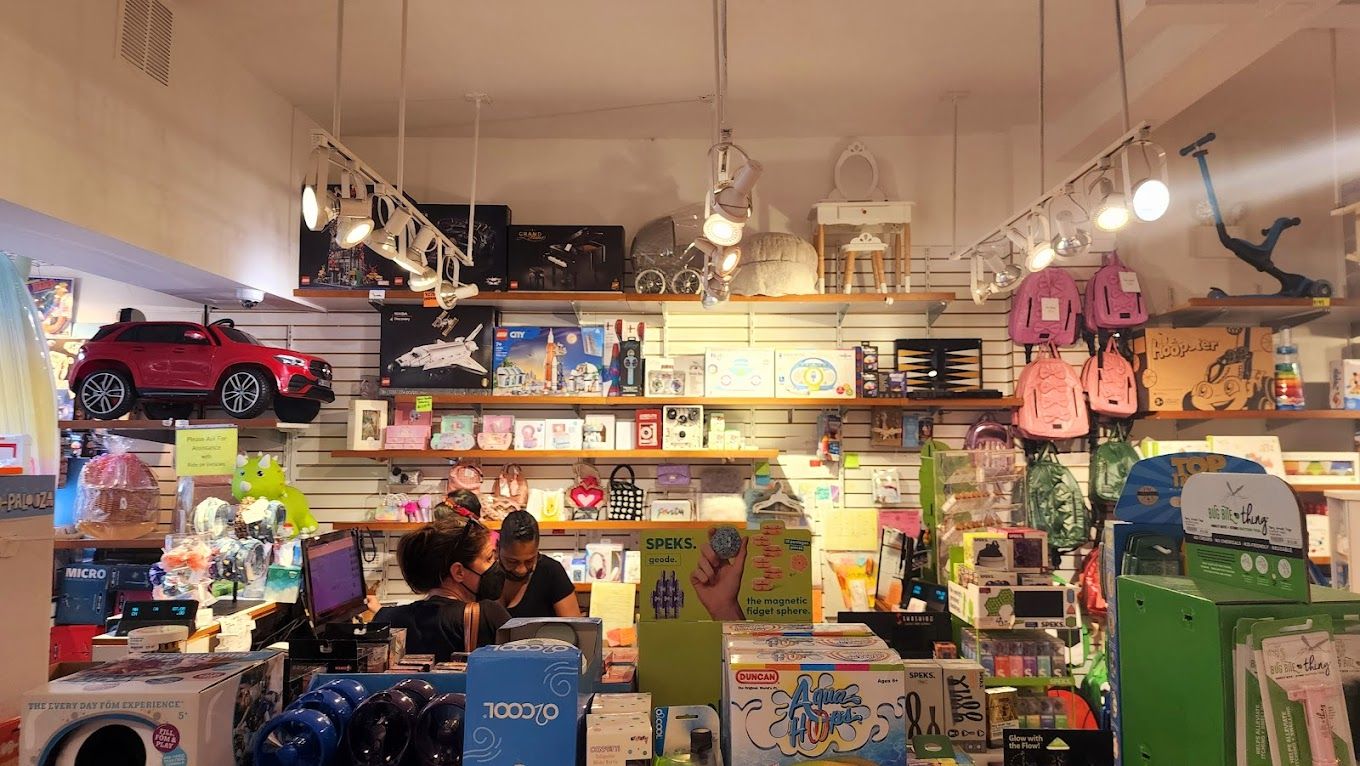 Educational toy outlet shops near me