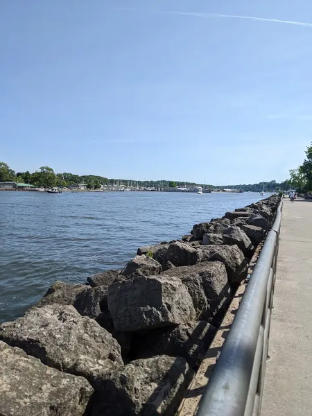 day trips Ontario Beach Park