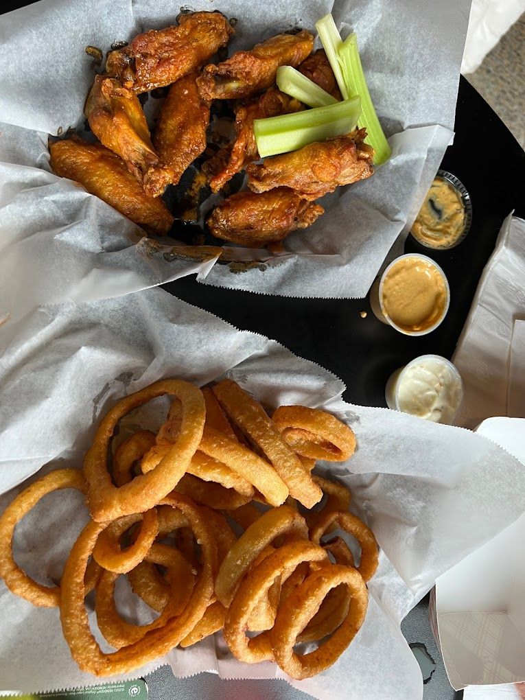 16 best wings restaurants in Syracuse New York