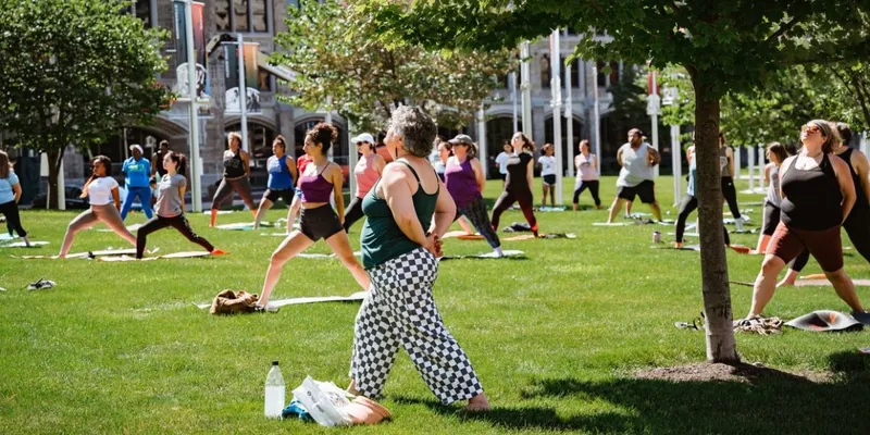 outdoor yoga The Space - Yoga / Meditation