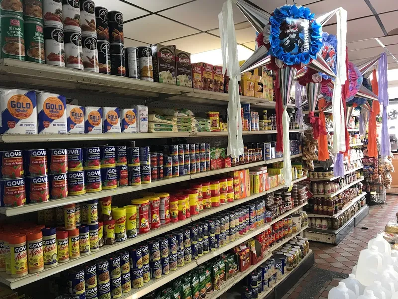 bodegas Esperanza Deli & Grocery