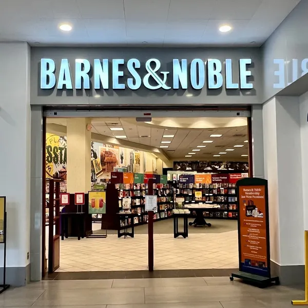 Barnes & Noble