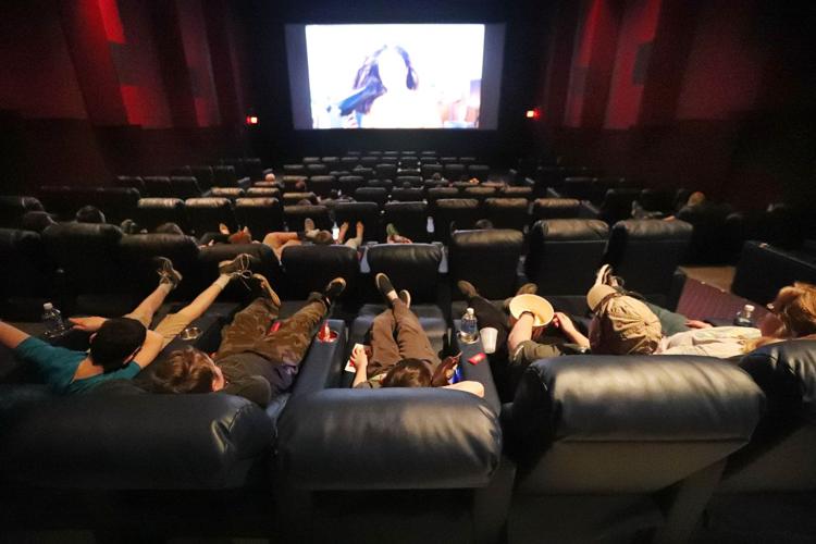 3 best movie theaters in Niagara Falls New York