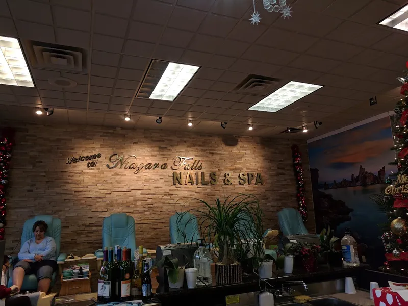 Spas Niagara Falls Nails and Spa