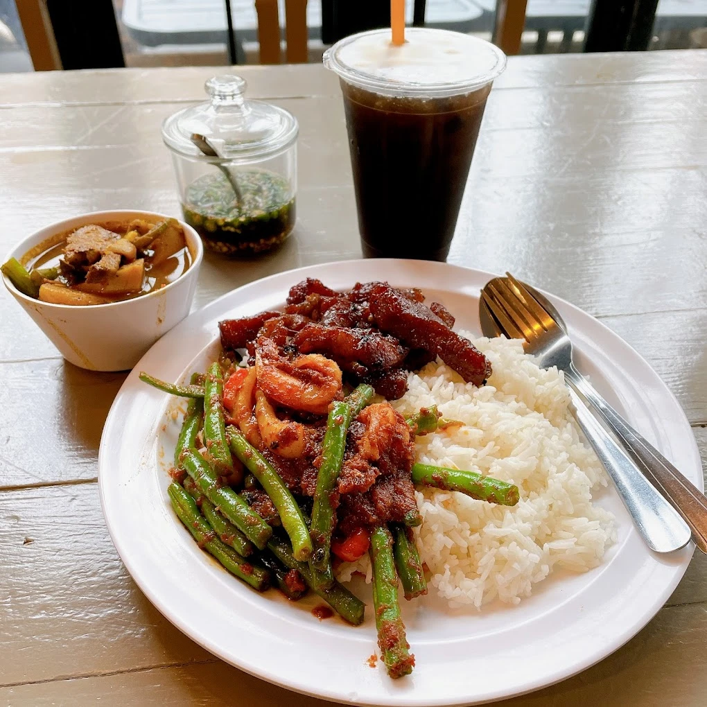 3 best Thai restaurants in Rego Park New York