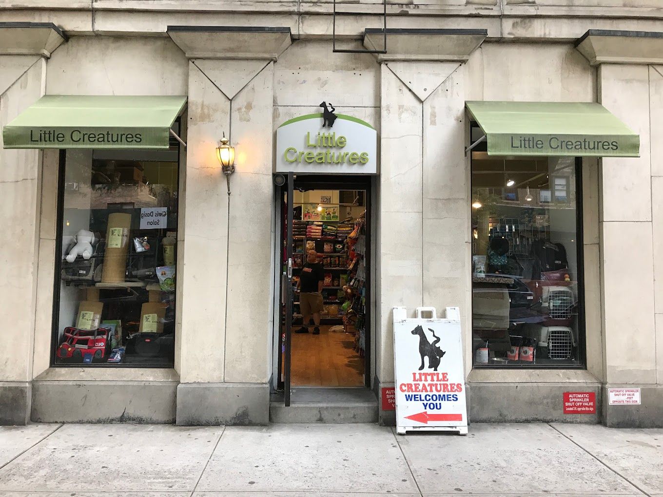 15 best pet stores in Upper West Side New York City