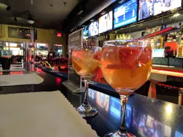 11 Best bars in Bayside New York City