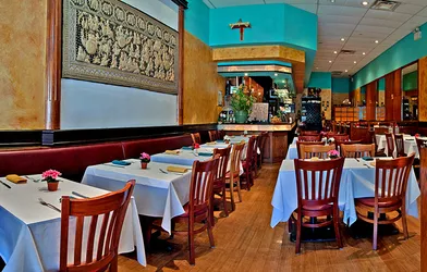 3 Best thai restaurants in Bayside New York City