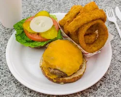 The 17 best places for burgers in Staten Island New York City