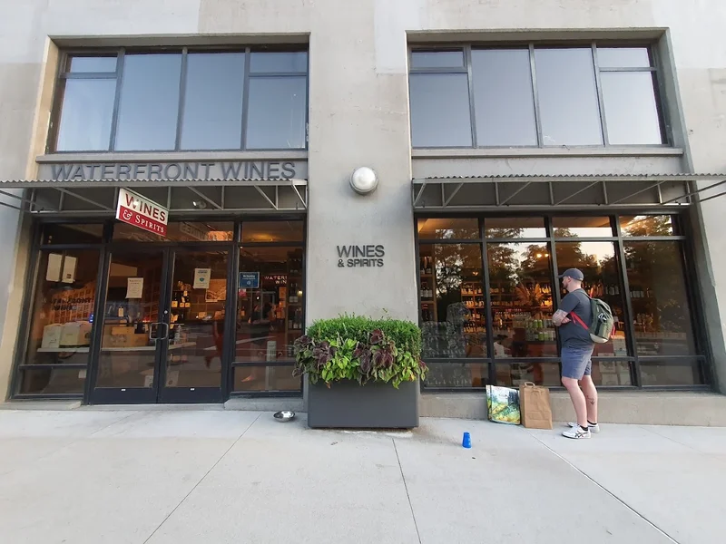 8 best liquor stores in Brooklyn Heights New York City