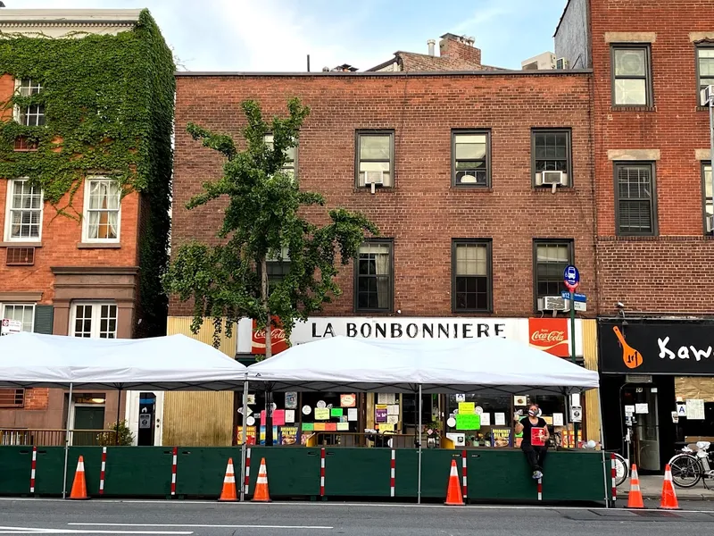 places to get brunch La Bonbonniere