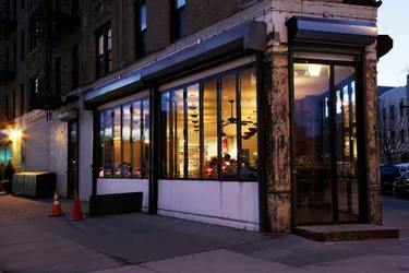 Top 13 late night restaurants in Williamsburg New York City