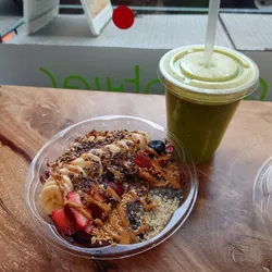 The 13 best healthy restaurants in Hell’s Kitchen New York City