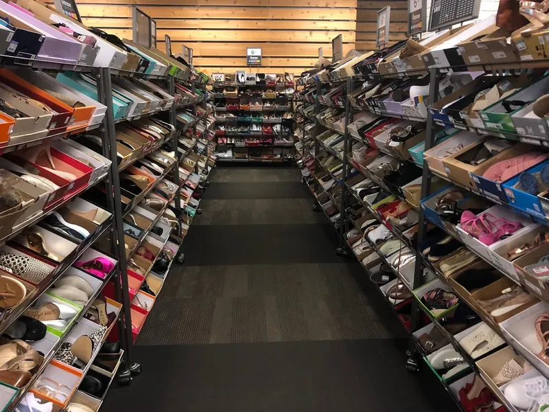 shoe stores DSW Designer Shoe Warehouse