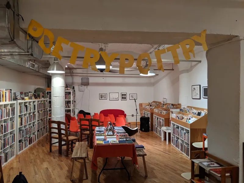 Berl's Brooklyn Poetry Shop