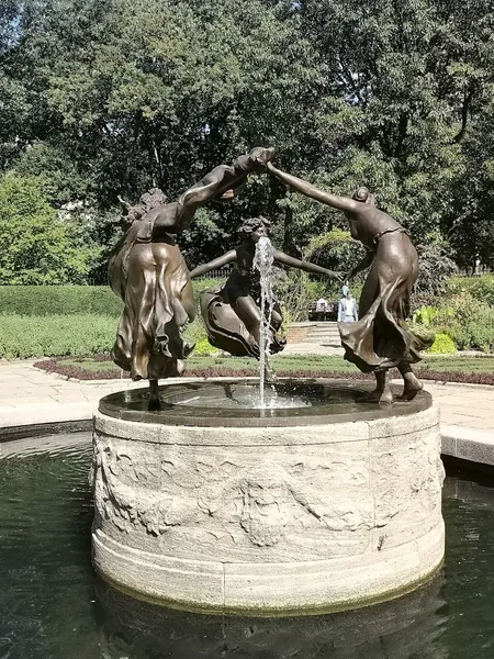 Untermyer Fountain