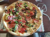 Top 10 pizza places in Richmond Hill NYC