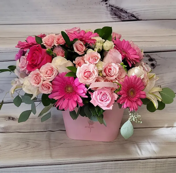 florist WoW Boom Bloom Online Flower Shop