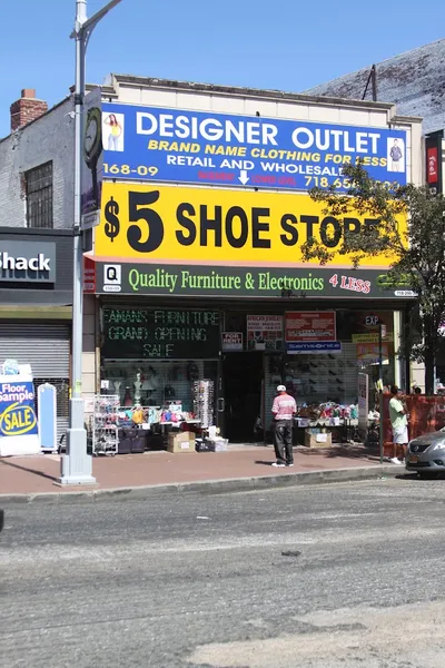 5 Dollar Shoe Store