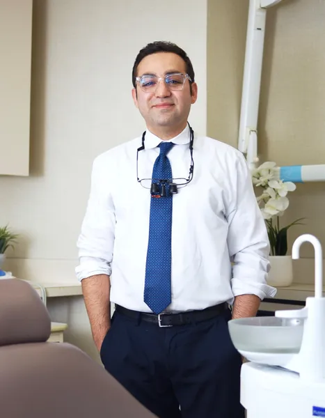 Vitta Dental: Mehdi Aryan, DDS