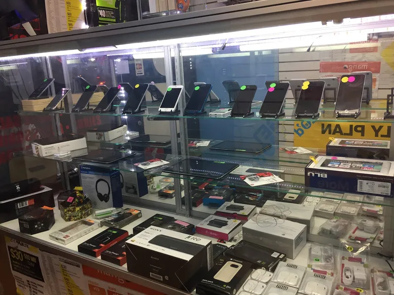 cell phone repair Apple Wireless Brooklyn Cell Phone Repair Shop