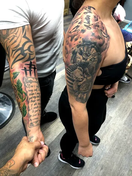 tattoo shops Zeus Tattoos