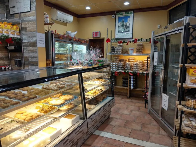 bakeries Cannoli Plus