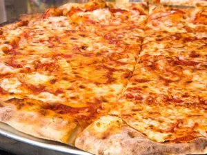 pizza places in Bensonhurst NYC