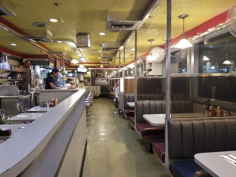 diners Pearl Diner