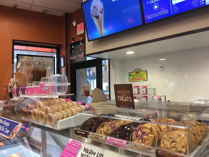 Desserts Baskin-Robbins in Washington Heights