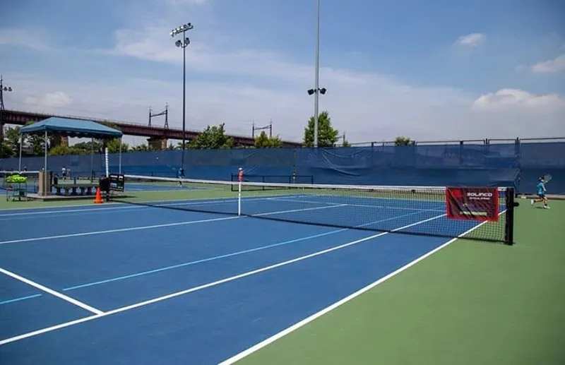 Nataliya Naumova - Tennis Lessons and Match Play