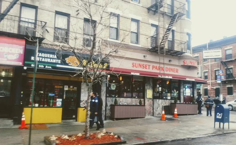 restaurants Sunset Park Diner & Donuts