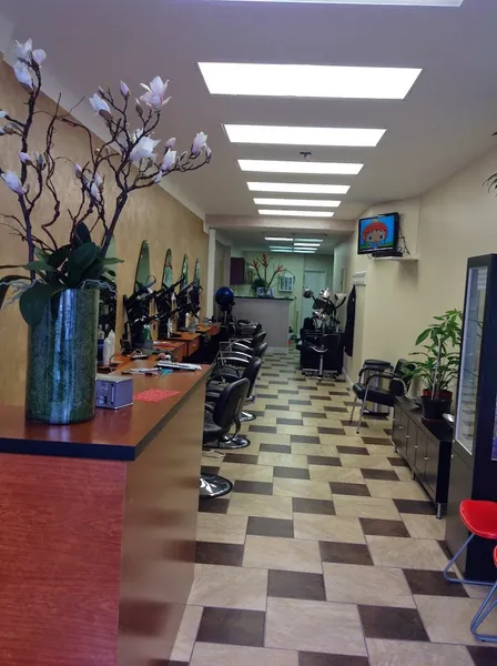 hair salons Radical Change Beauty Salon