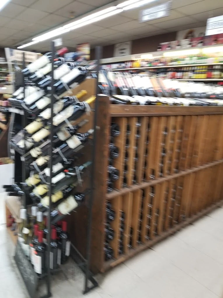 Top 11 liquor stores in Forest Hills NYC