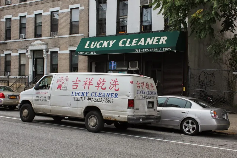 dry cleaning Lucky Cleaners